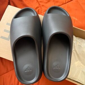Yeezy Slides